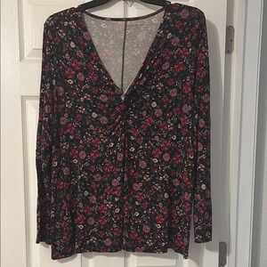Lane Bryant Floral Swing V-Neck Twist Front Top
